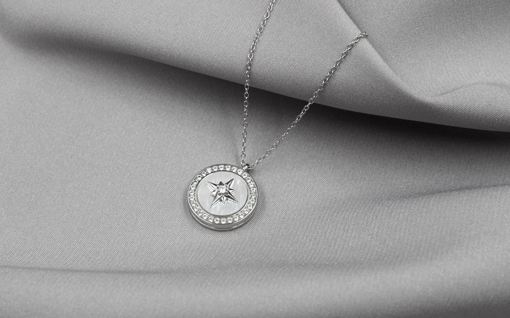LUNA LOCKET collection